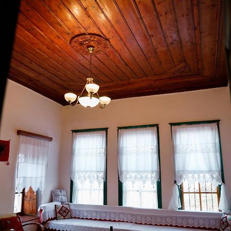 Guesthouse 1805 Gjirokaster Luaran gambar