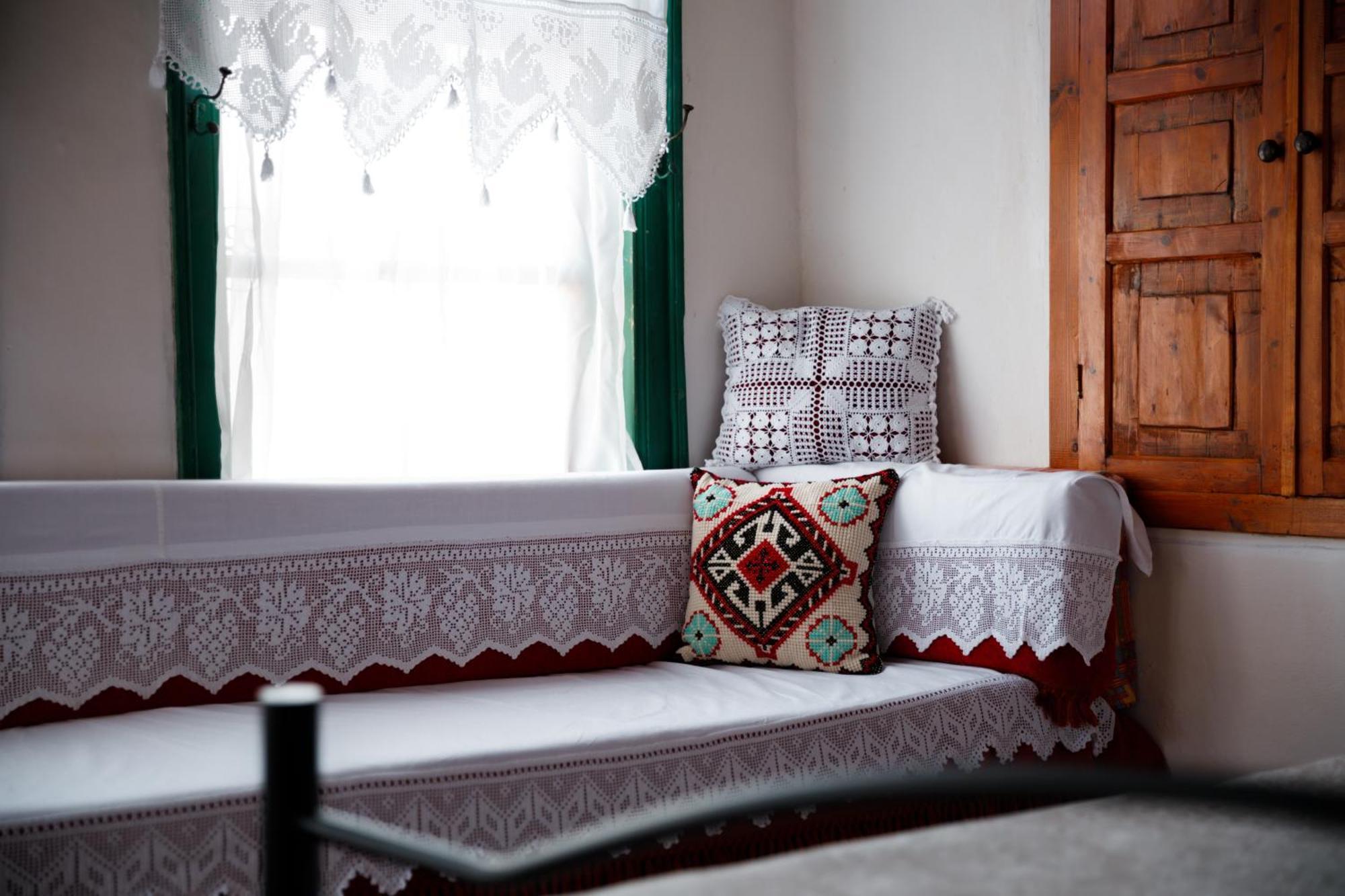 Guesthouse 1805 Gjirokaster Luaran gambar