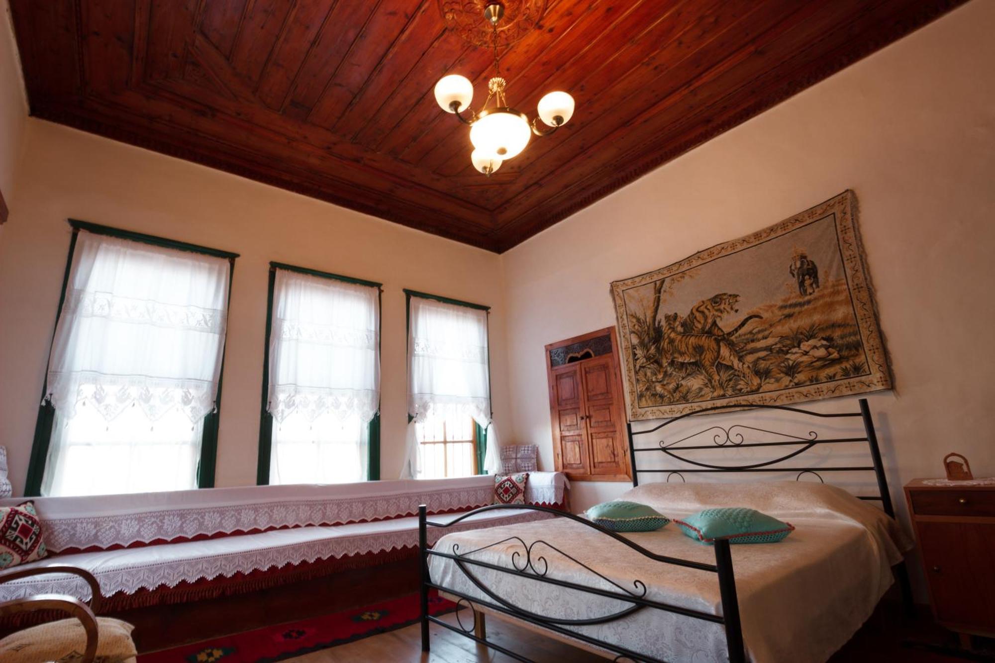 Guesthouse 1805 Gjirokaster Luaran gambar